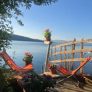 Maison d'hôtes Rosas, Lini